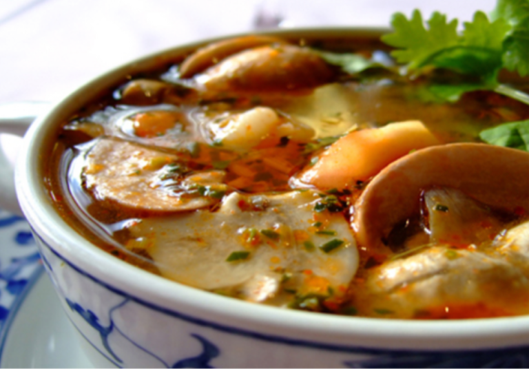 7) Sauer-Scharf-Suppe